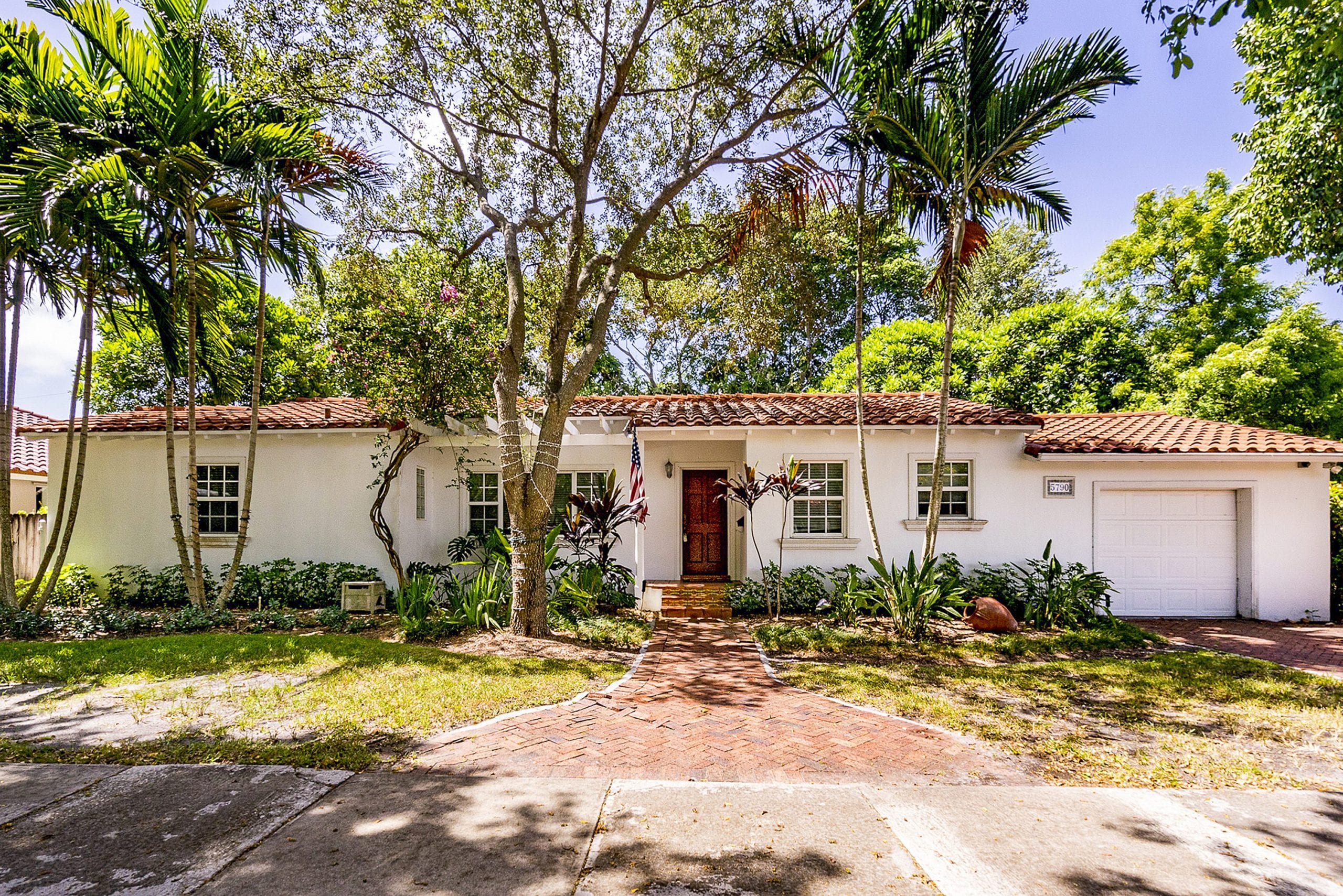 Large Corner Lot, South Miami Home