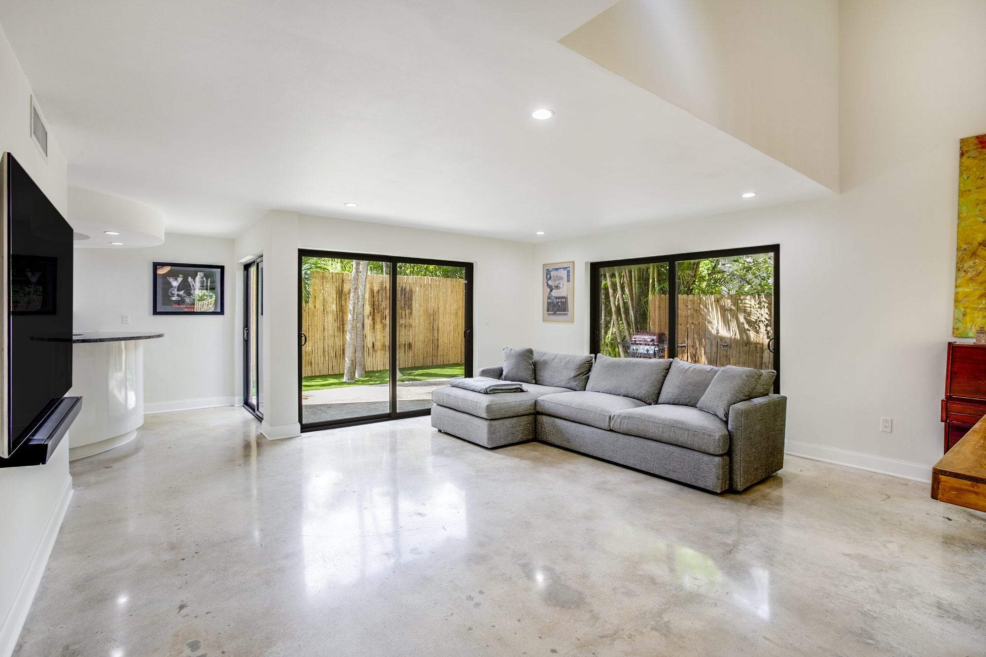 Quintessential Coconut Grove 2 Bedroom Townhouse Sea Grove Realty