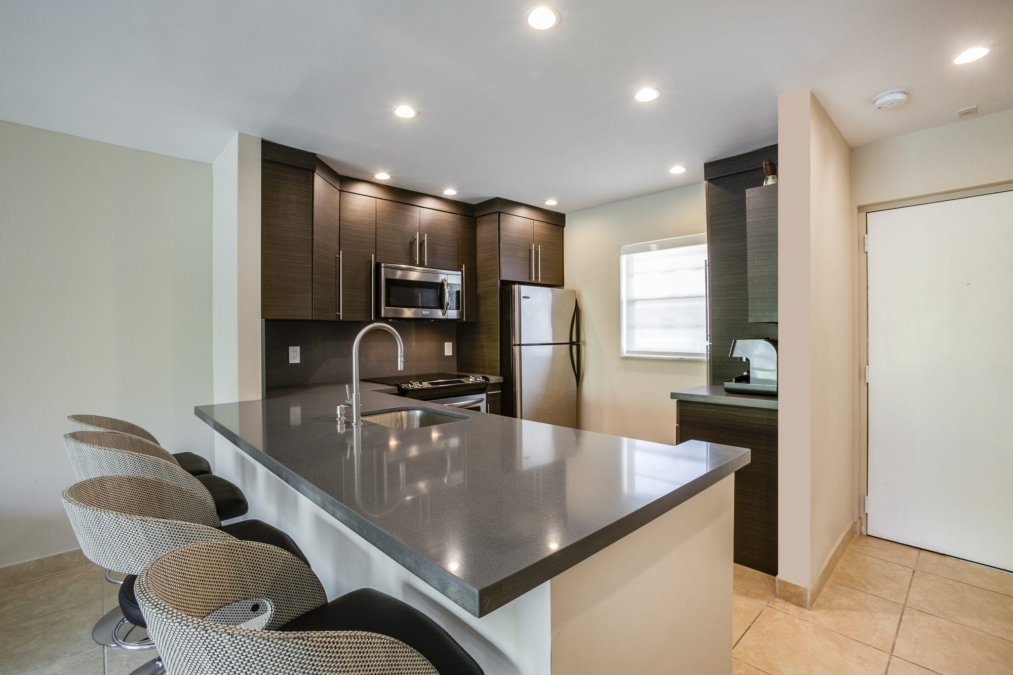 Remodeled Kings Creek Village 1 Bedroom Apartment for Lease Sea Grove