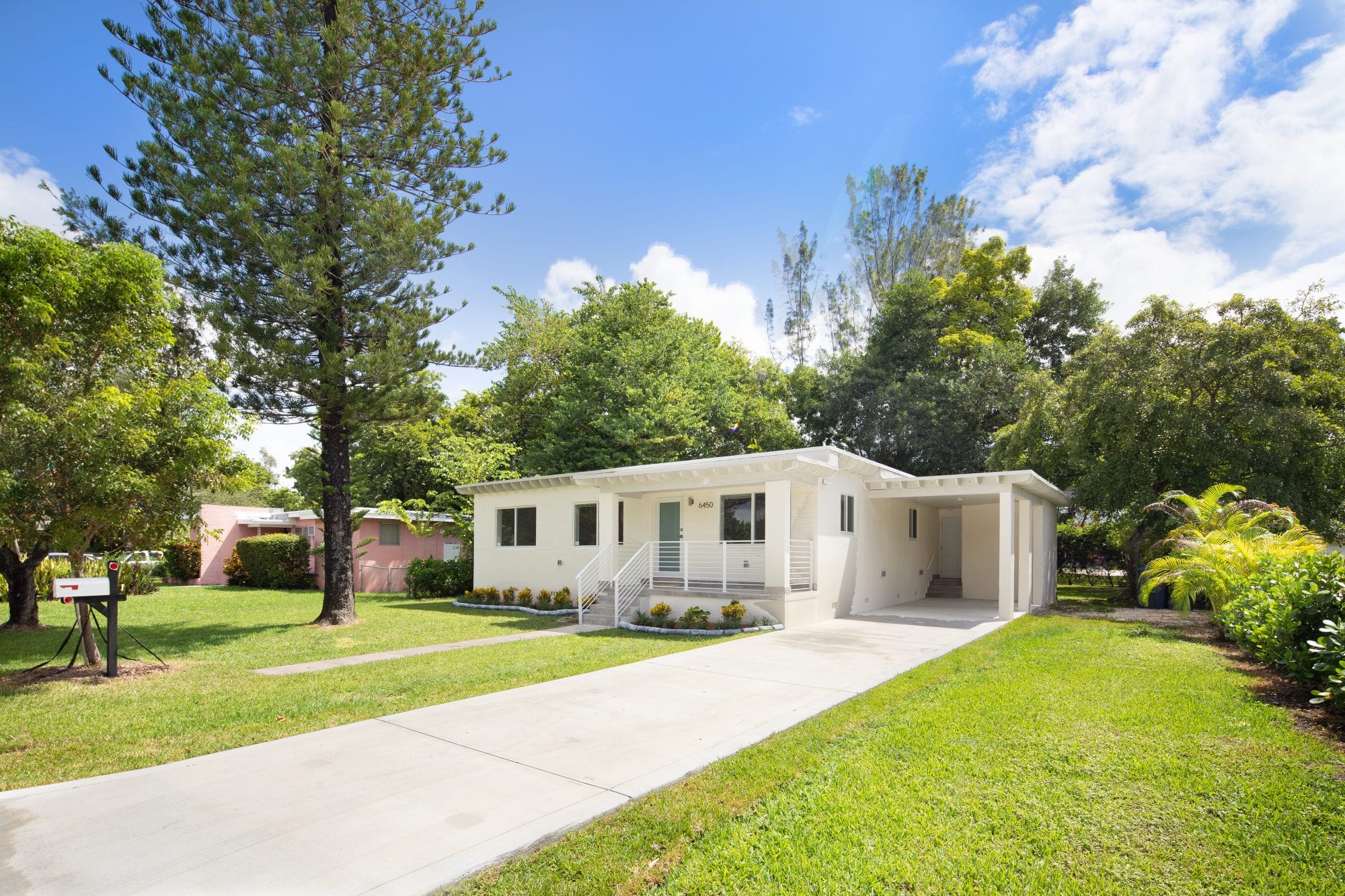 Freshly Remodeled 4 Bedroom in South Miami