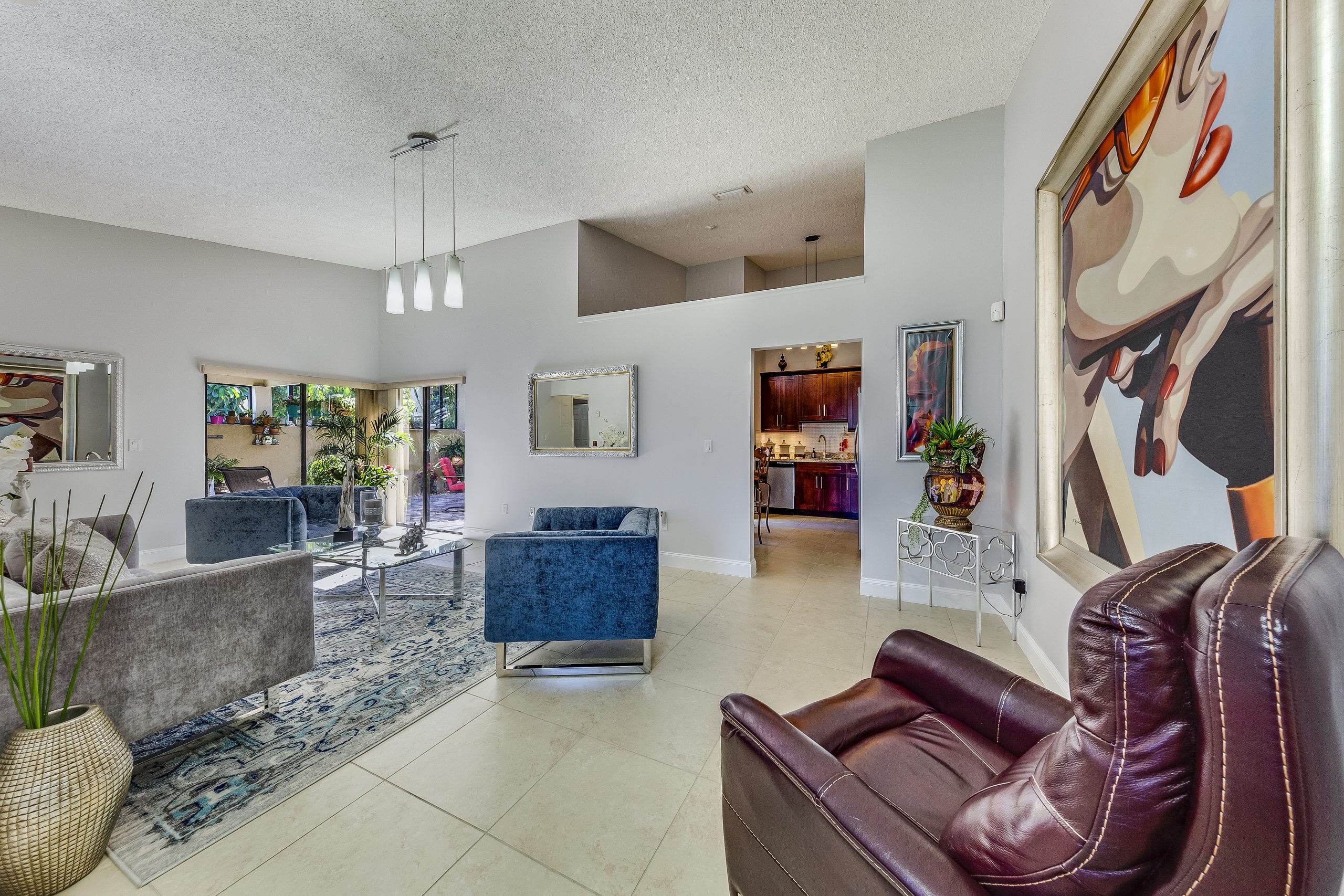 Completely Remodeled West Wind Lake Gardens Community Townhome Sea