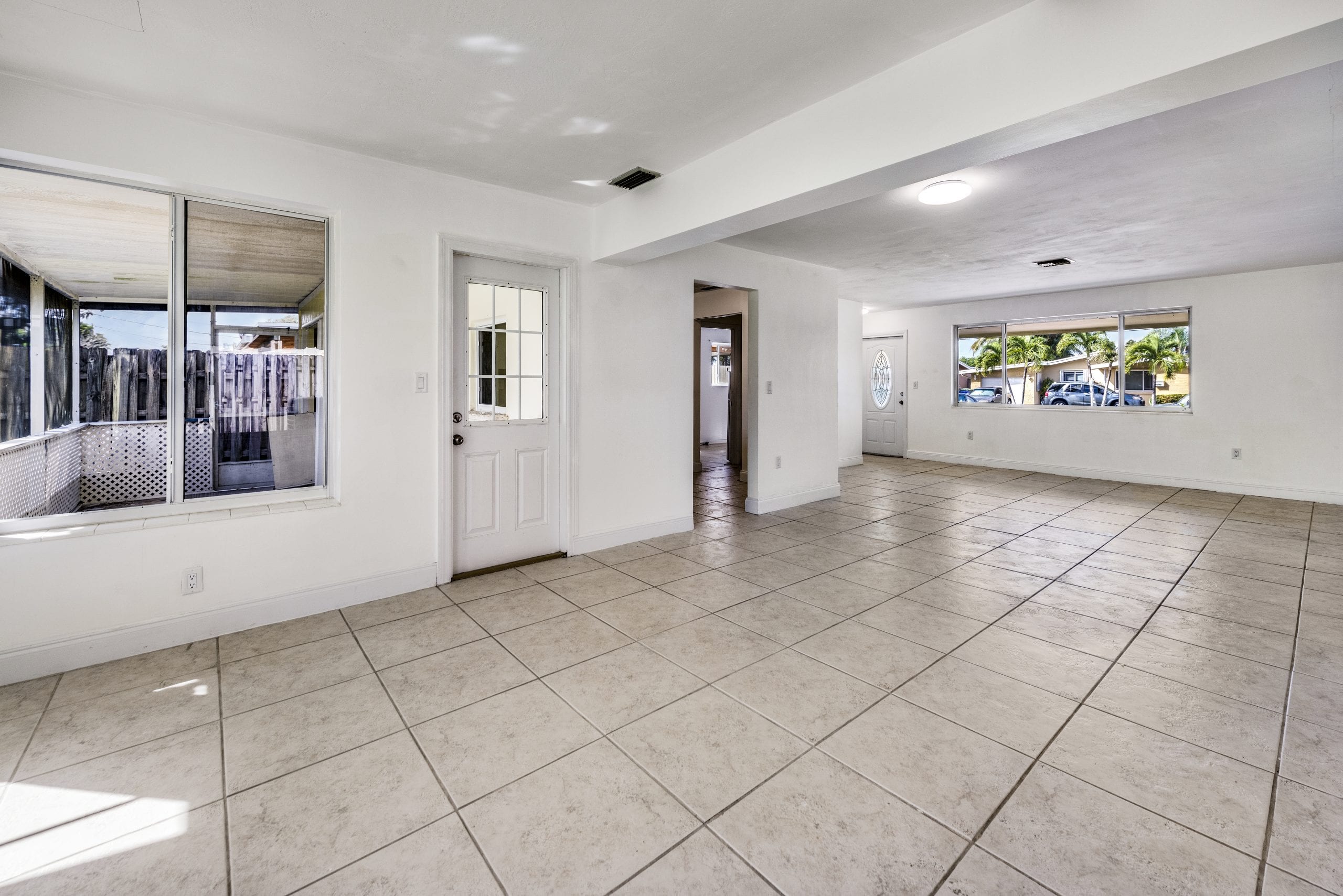 Centrally Located Pembroke Pines 3 Bedroom Home For Sale Sea Grove Realty