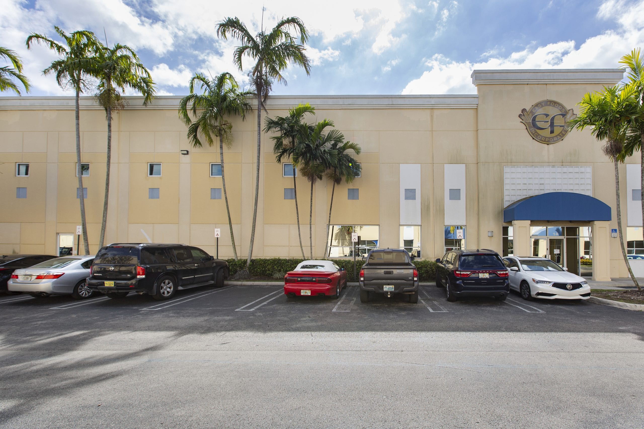 Flexible Facility Ready to be Upgraded for Multiple Industries in Doral ...