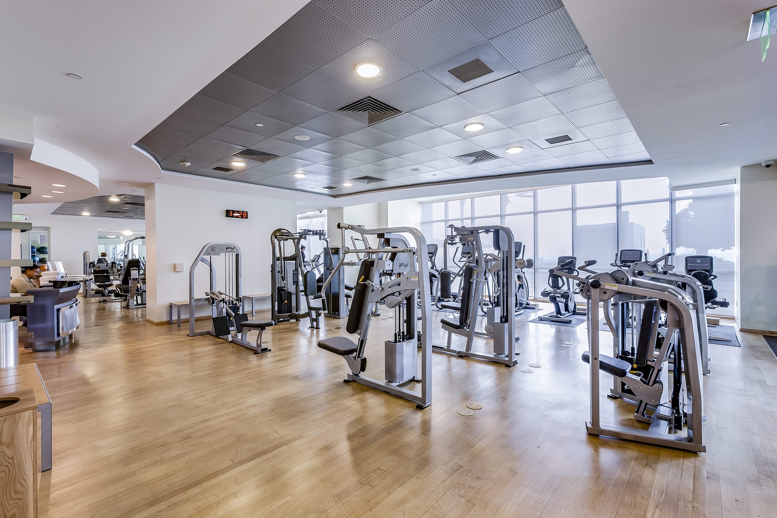 Luxurious One Bedroom for Rent at the Jade at Brickell Sea Grove Realty