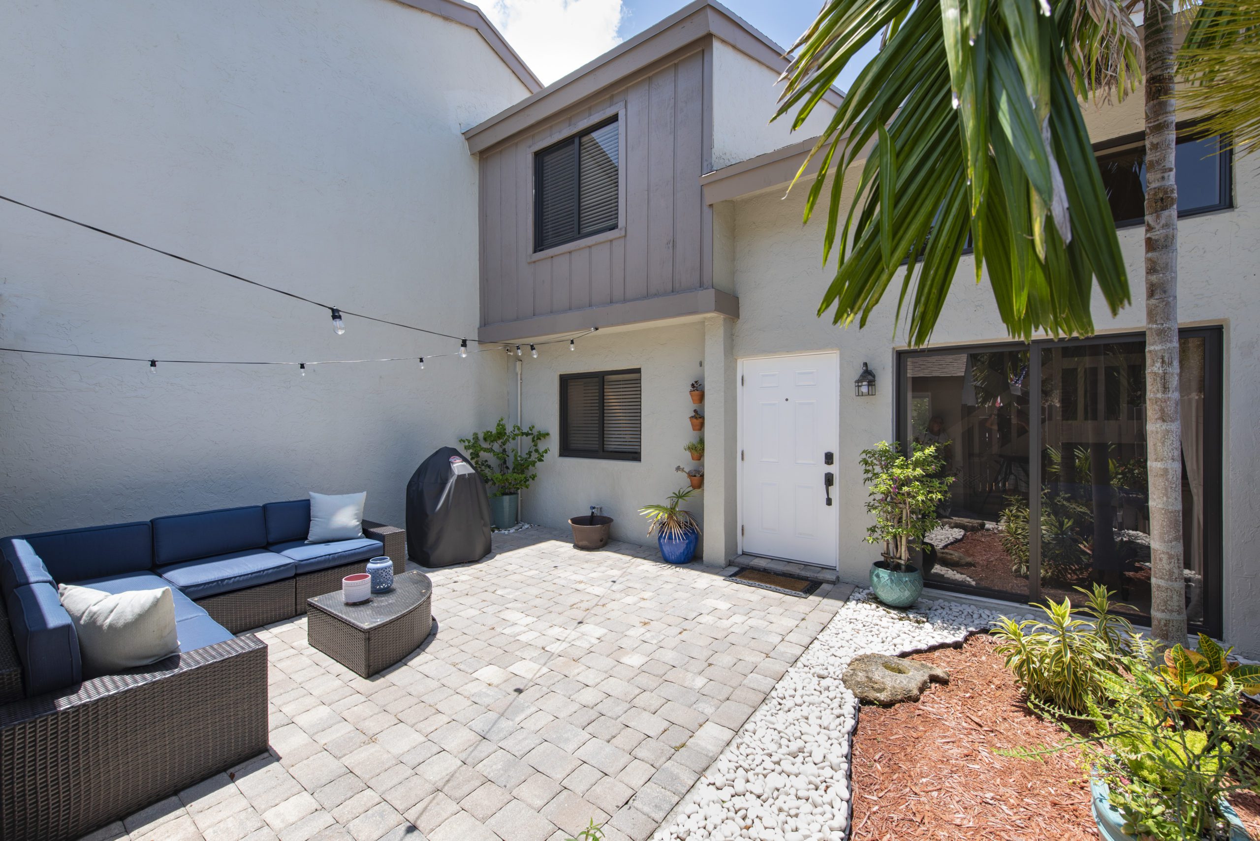 Renovated Sabal Chase 2 Bedroom Townhouse with Impact Windows & New