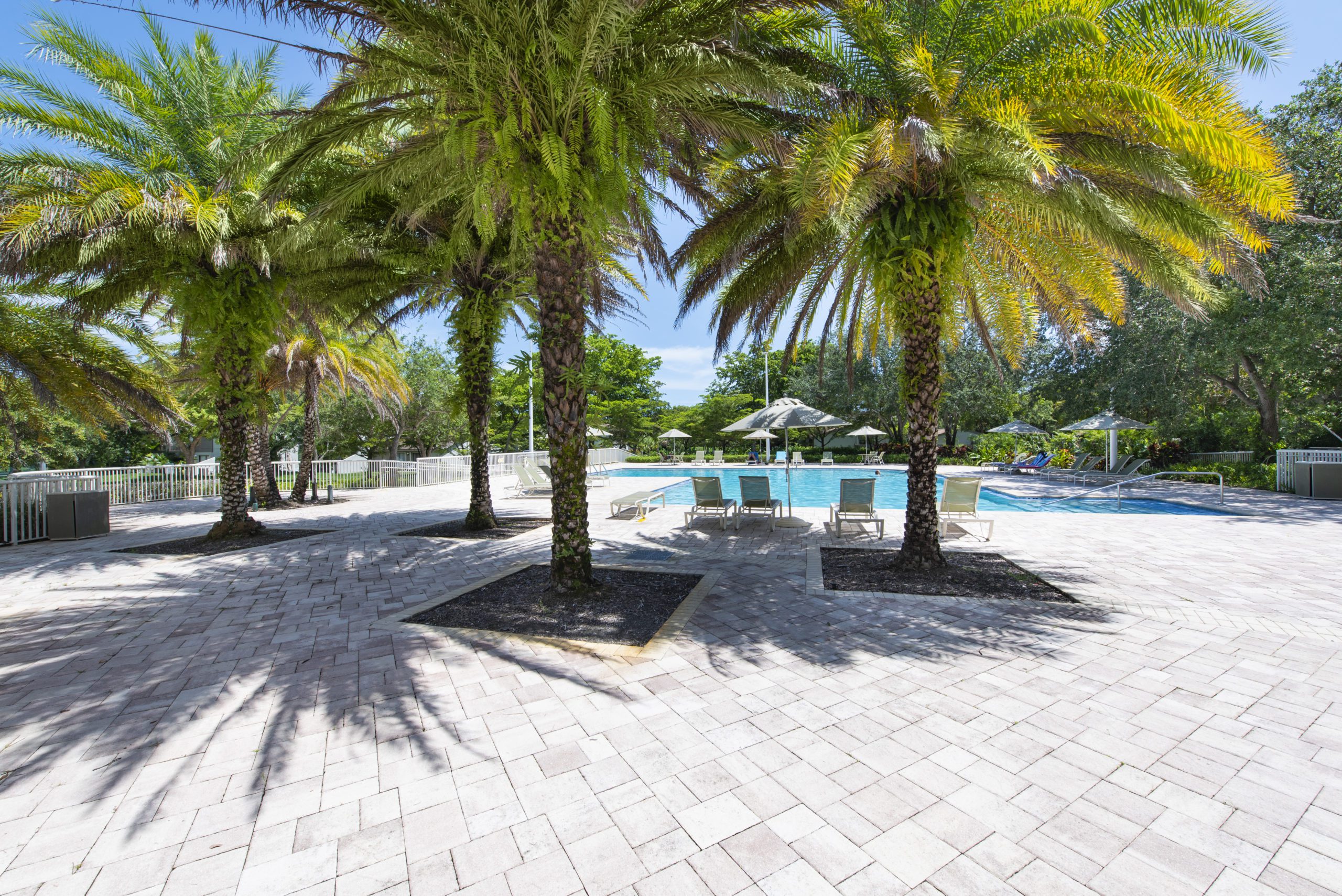 Renovated Sabal Chase 2 Bedroom Townhouse with Impact Windows & New