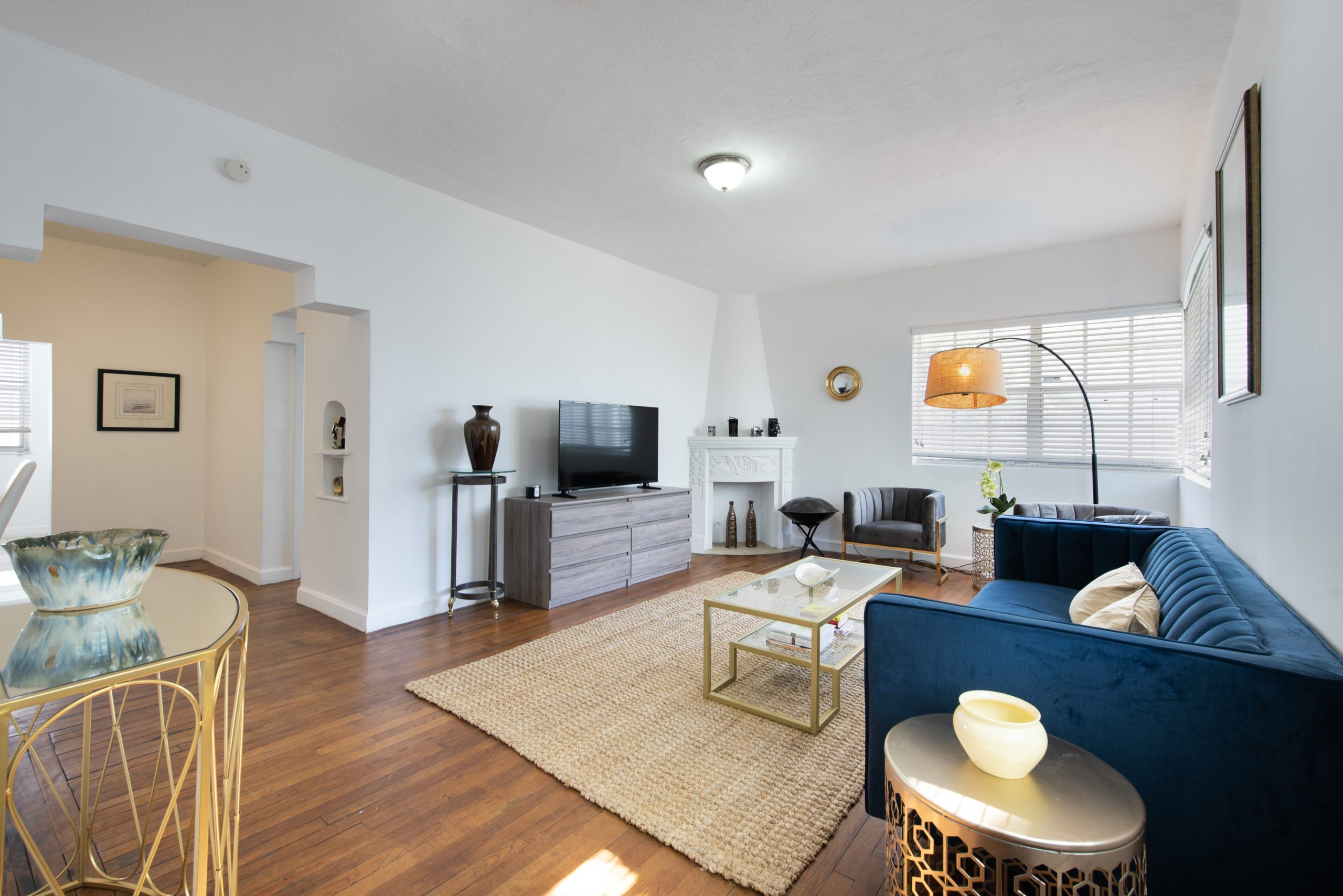 Art Deco One Bed, One Bath Offers Charming and Walkable Miami Beach Lifestyle