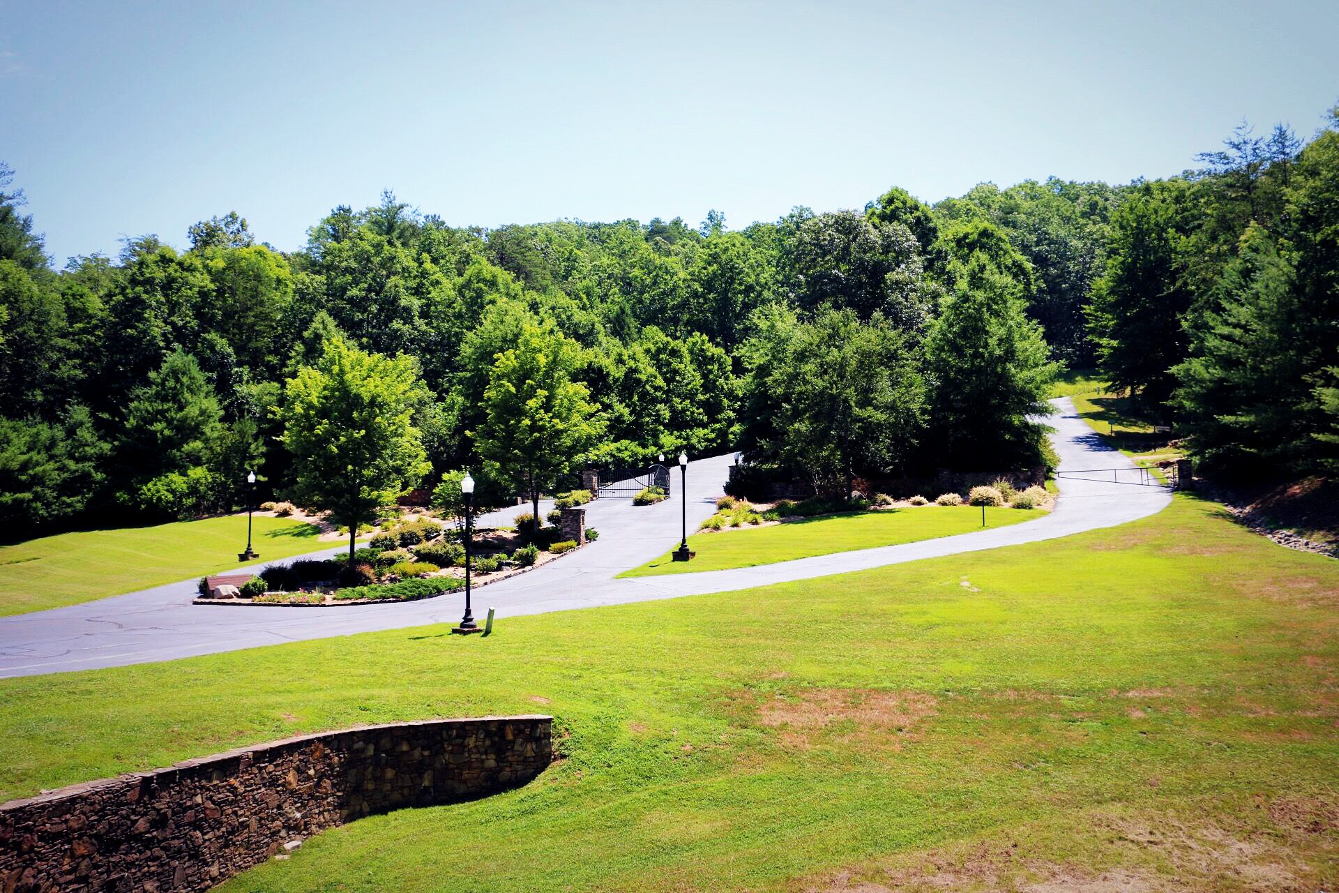 Keowee Mountain Development Community in South Carolina Sea Grove Realty