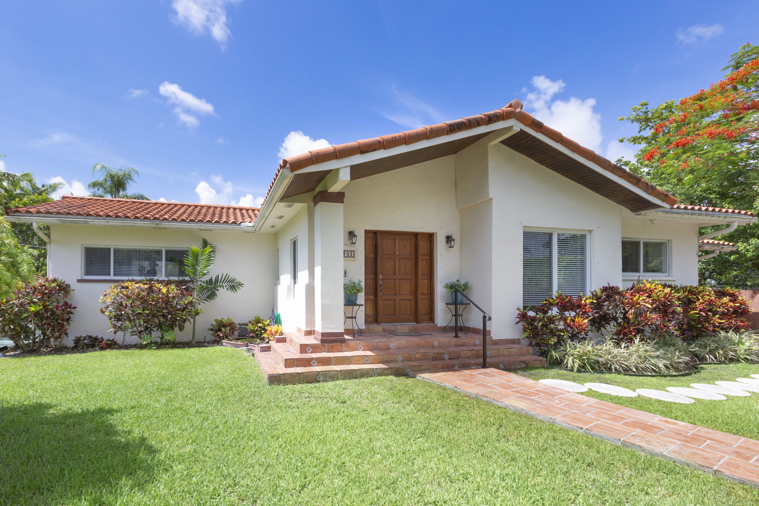 South Miami Elegant 3-Bed, 2-Bath Single Family Home