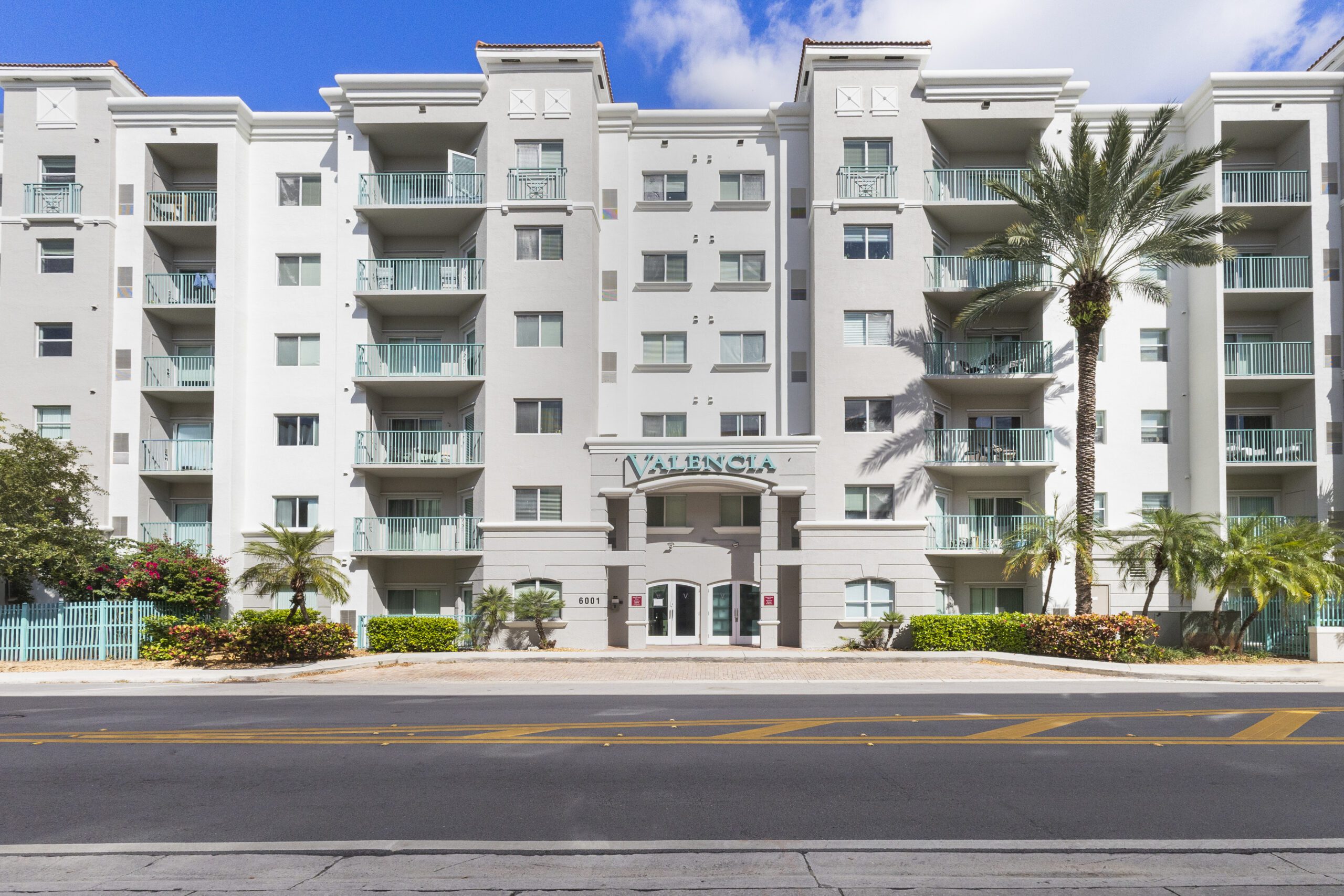 Renovated 2-Bedroom with En-Suite Bathrooms in Valencia Condo, Located in the Heart of South Miami for Lease
