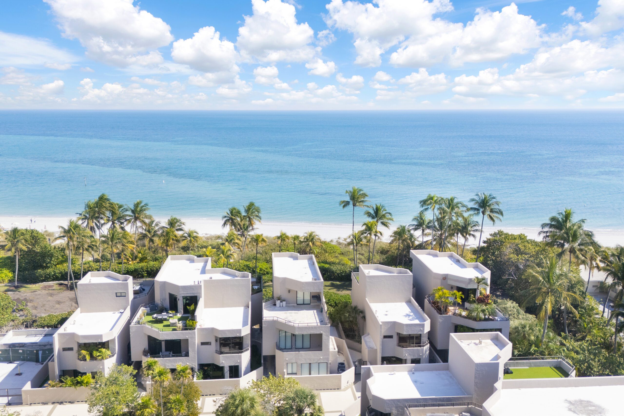 Rare 4-Bedroom Townhouse with Direct Beach Access in Key Colony, Key Biscayne